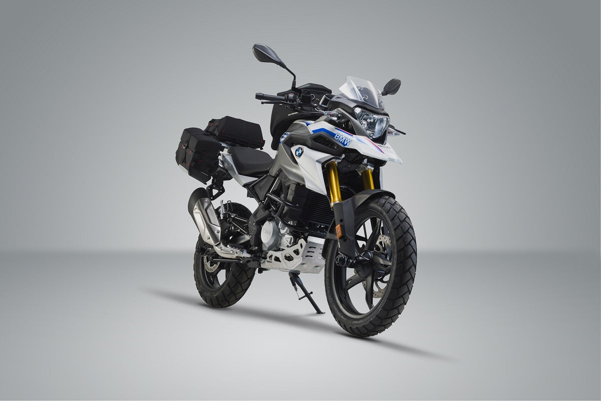 BMW G310R z zestawem kufrów SW-Motech