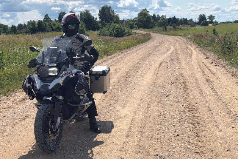 Marcin Ogorzałek na motocyklu
