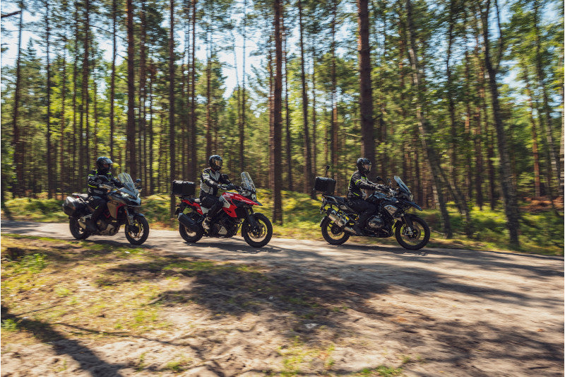 Wyprawy motocyklowe: dokumenty. Co musisz ze sobą wziąć w podróż