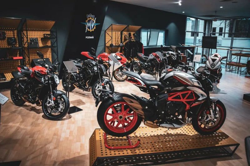 motocykle mv agusta w salonie Karlik