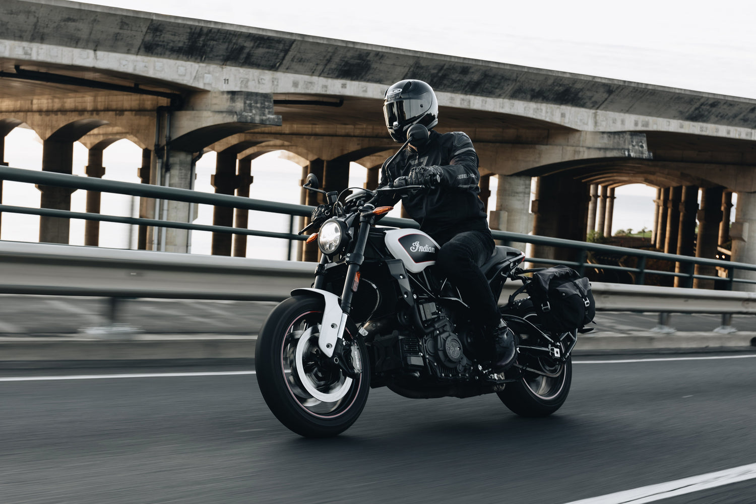 Jak sprawdzić, czy motocykl ma cofnięty licznik?