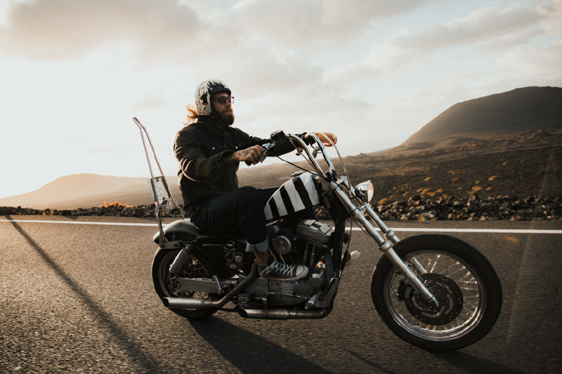 klasyczna stylówka na jesienną przejażdżkę po mieście