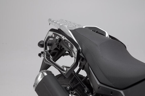 ZESTAW KUFRÓW BOCZNYCH SW-MOTECH DUSC SUZUKI DL 650 (16-) 41/41 BLACK 3