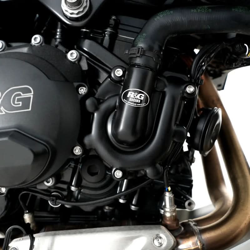 OSŁONA SILNIKA RG RACING BMW F900R/ XR 20- (RHS- WATERPUMP COVER ROAD/RACE VERSION) BLACK 3