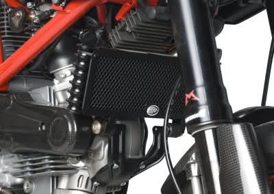 OSŁONA CHŁODNICY OLEJU RG RACING DUCATI HYPERMOTARD 1100 EVO / EVO SP RED 1