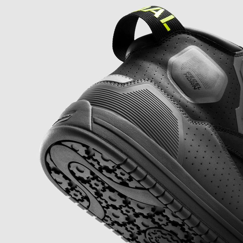 Buty motocyklowe Rebelhorn Vandal 2 Black Grey Fluo Yellow 20 323406_ZAL784772.jpg