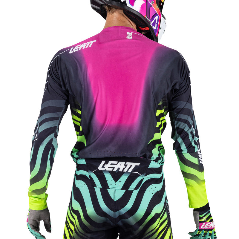 Bluza offroadowa Leatt Moto 5.5 Ultraweld Tiger Pink 3 333753_ZAL823894.jpg