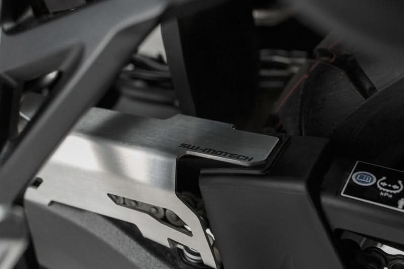 PRZEDŁUŻENIE OSŁONY ŁAŃCUCHA SW-MOTECH HONDA CRF1000L (15-) SILVER 1