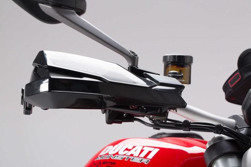 OSŁONY DŁONI SW-MOTECH KOBRA Z JEDNYM PKT. MONTAŻOWYM, KIEROWNICA 22MM, BLACK 1