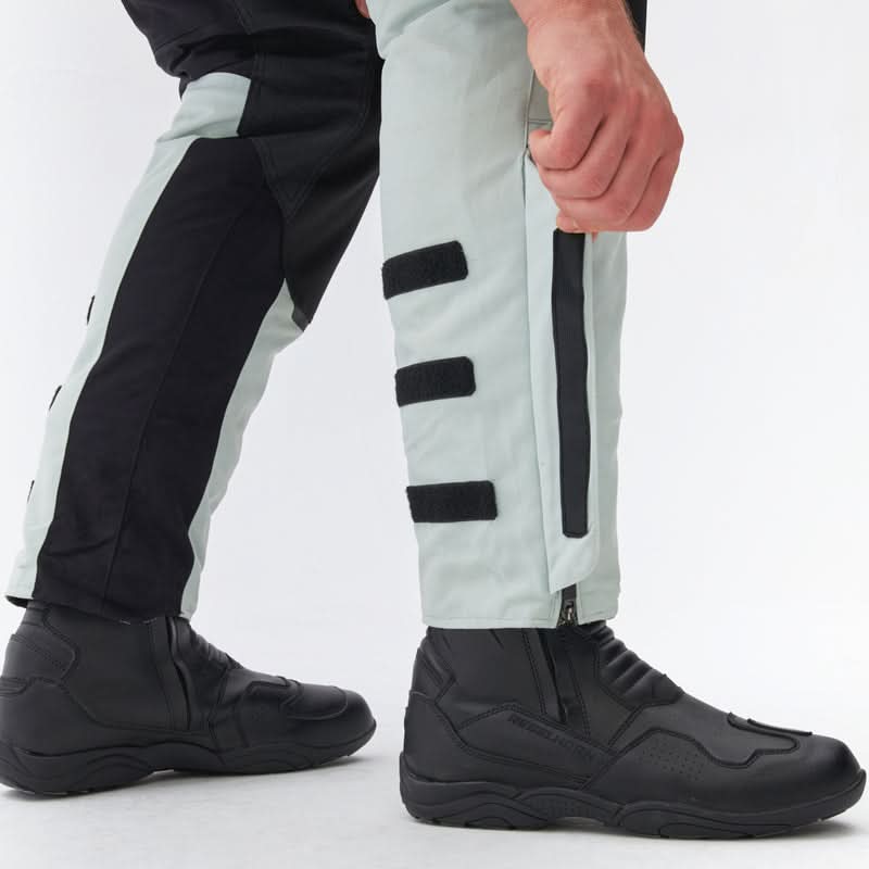 Spodnie motocyklowe tekstylne Rebelhorn Range Grey Black Red 49 279773_ZAL711693.jpg