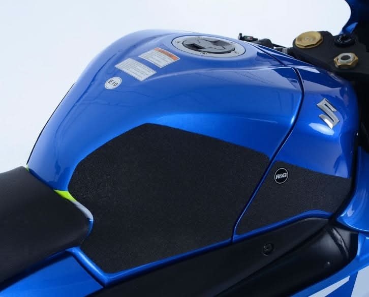 NAKLEJKA NA BAK TANKPAD ANTYPOŚLIZGOWY 4 CZĘŚCI RG RACING SUZUKI GSX-R1000/R (17-) BLACK 1