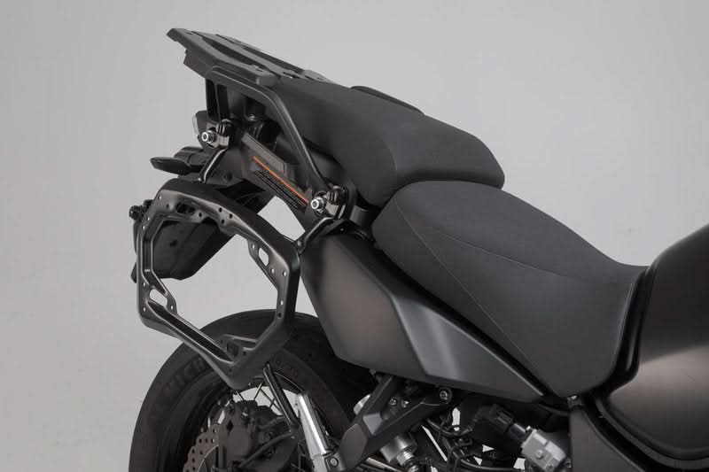 ZESTAW KUFRÓW BOCZNYCH TRAX ADV I STELAŻY SW-MOTECH YAMAHA XT1200Z SUPER TENERE BLACK 37/45L 7