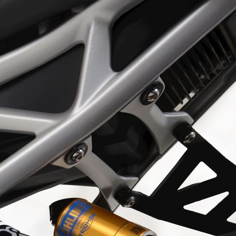 ZAŚLEPKA PODNÓŻKA LEWA RG RACING TRIUMPH SPEED TRIPLE 1200 RS 21-/SPEED TRIPLE 1200RR 22- 1