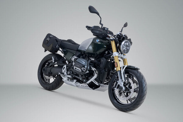 ZESTAW SAKW I STELAŻY LEGEND GEAR LC BLACK EDITION SW-MOTECH BMW R12 NINET (23-) 3