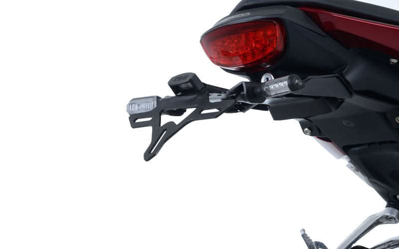 MOCOWANIE TABLICY REJESTRACYJNEJ RG RACING HONDA CB125R 18-/CB300R 18- 1