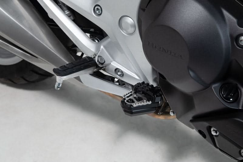 PRZEDŁUŻENIE PEDAŁU HAMULCA SW-MOTECH HONDA NC750X YAMAHA MT-07/XSR700/TRAC700 BLACK 3