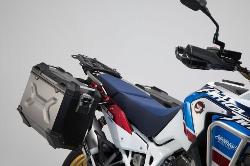 ZESTAW KUFRÓW BOCZNYCH TRAX ADV I STELAŻY SW-MOTECH CRF1000L/ADV SPORTS (18-) BLACK 45/37L 3