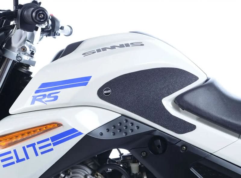 NAKLEJKA NA BAK TANKPAD ANTYPOŚLIZGOWY RG RACING KOVE 800X PRO 24- BLACK 3