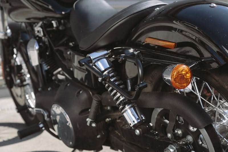 ZESTAW SAKW I STELAŻY LEGEND GEAR SW-MOTECH HARLEY DAVIDSON DYNA LOW RIDER STREET BOB (09-) BROWN 5