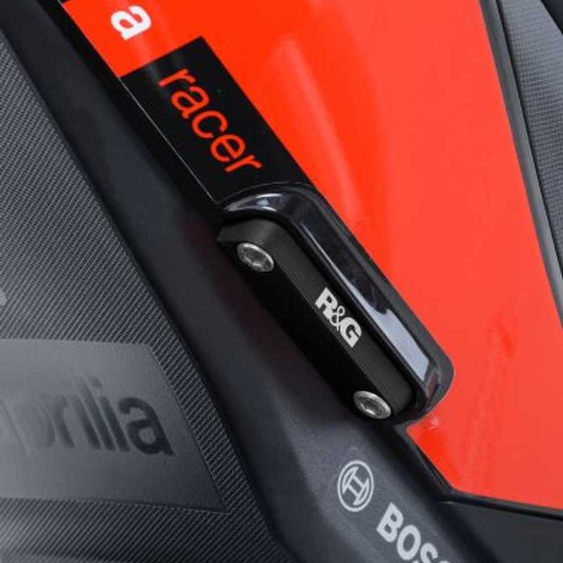 ZAŚLEPKA PODNÓŻKA LEWA RG RACING APRILIA V4 TUONO 1100 11- , RSV4 09-, RSV4 1100 FACTORY 19- 1