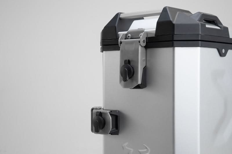 ZAMKI DO KUFRÓW TRAX ION/EVO/ADV SW-MOTECH 2 SZT Z 2-MA KLUCZYKAMI SILVER 1