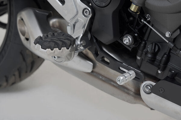 ZESTAW DŹWIGNI ZMIANY BIEGÓW I PEDAŁU HAMULCA SW-MOTECH TRIUMPH TIGER 660 (21-) 3
