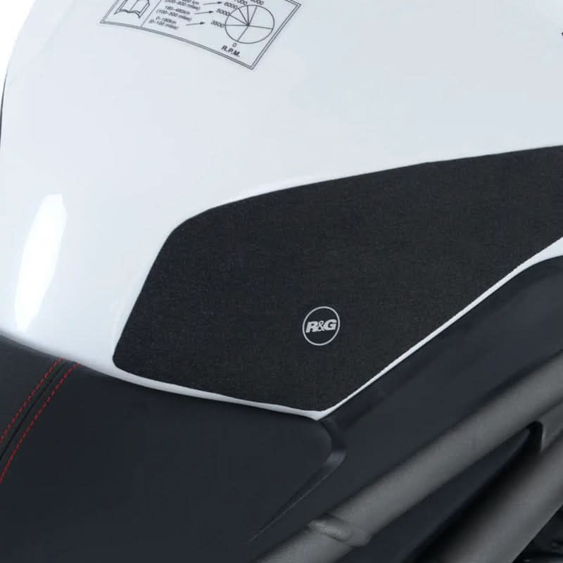 NAKLEJKA NA BAK TANKPAD ANTYPOŚLIZGOWY 2 CZĘŚCI RG RACING TRIUMPH SPEED TRIPLE RS (18-) CLEAR 1