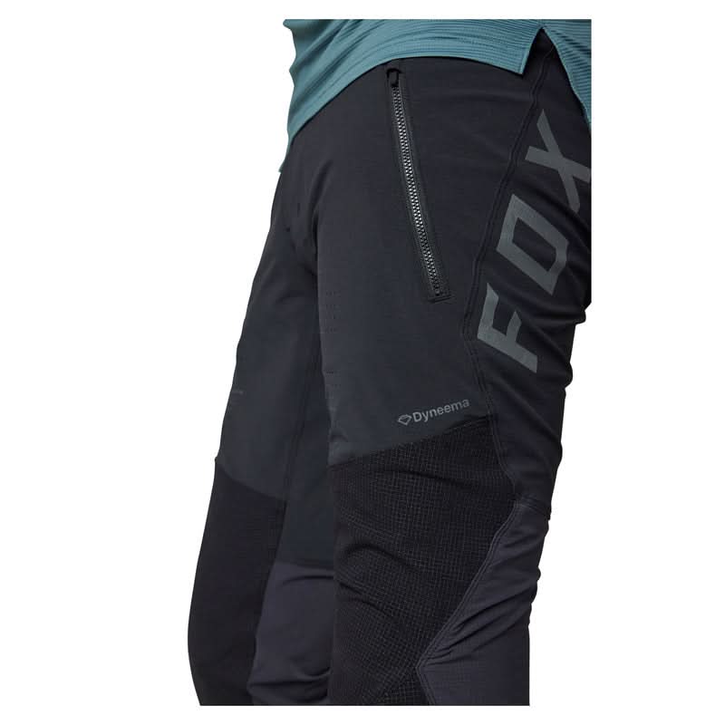 Spodnie Rowerowe Fox Flexair Pro Black 11 229030_ZAL542151.jpg