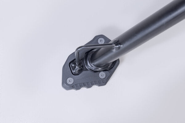 NAKŁADKA NÓŻKI BOCZNEJ SW-MOTECH BLACK/KTM 250 ADV, 390 ADV (25-) BLACK SILVER 5