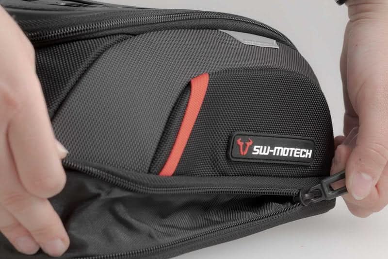 TORBA NA ZBIORNIK TANKBAG SW-MOTECH PRO DAYPACK MOCOWANIE NA MAGNES BLACK GREY 6-9L 9