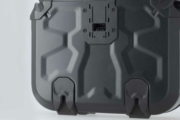 ZESTAW KUFRÓW BOCZNYCH SW-MOTECH DUSC YAMAHA MT-07 TRACER (16-) 33/33L BLACK 5