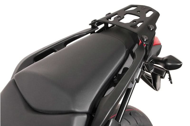 STELAŻ POD PŁYTĘ MONTAŻOWĄ KUFRA ALU-RACK SW-MOTECH HONDA NC700S/X (11-14)NC750S/X (14-15) BLACK 1