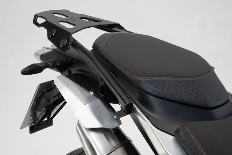 STELAŻ STREET-RACK POD PŁYTĘ MONTAŻOWĄ KUFRA SW-MOTECH KTM 790 DUKE (18-)/ 890 DUKE R (19-) BLACK 1