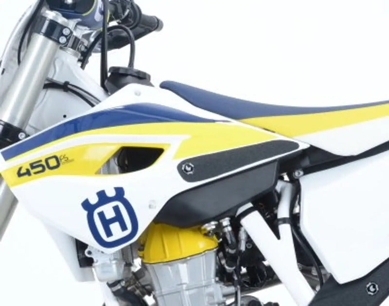 NAKLEJKA NA BAK TANKPAD ANTYPOŚLIZGOWY 2 CZĘŚCI RG RACING HUSQVARNA FS450 15- CLEAR 3