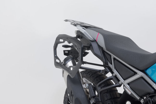 ZESTAW KUFRÓW BOCZNYCH AERO ABS I STELAŻY SW-MOTECH CFMOTO 450MT (23-) 2X25L 5