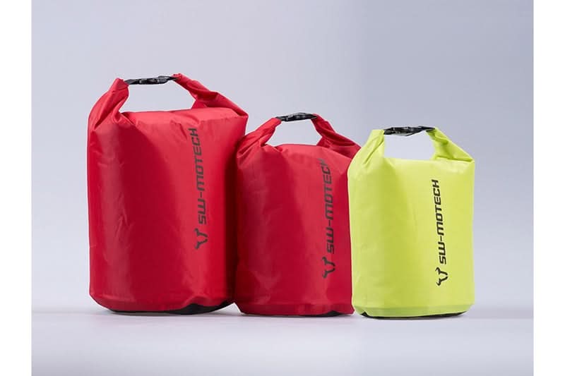 ZESTAW TOREB DRYPACK/WKŁADÓW SW-MOTECH WODOODPORNYCH RED YELLOW 4L/8L/13L 1