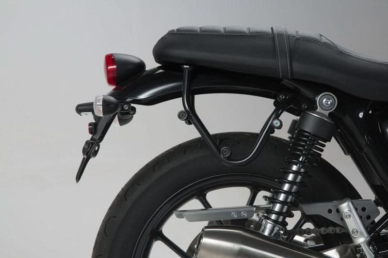 ZESTAW KUFRÓW BOCZNYCH URBAN ABS I STELAŻY SW-MOTECH TRIUMPH STREET TWIN (18-) BLACK 2X16,5L 3