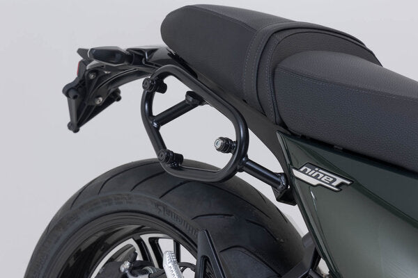 ZESTAW SAKW I STELAŻY SYSBAG WP S/S SW-MOTECH BMW R12 NINET (23-) BLACK 5