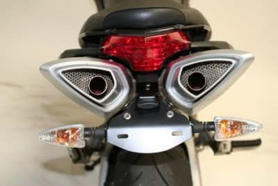 MOCOWANIE TABLICY REJESTRACYJNEJ RG RACING APRILIA SHIVER 750/900 1