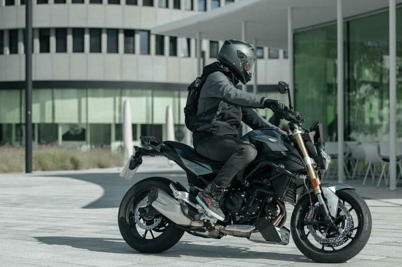 PLECAK MOTOCYKLOWY SW-MOTECH PRO COSMO BLACK/ANTHRACITE 16L 11