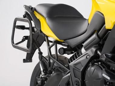 ZESTAW KUFRÓW BOCZNYCH TRAX ADV I STELAŻY SW-MOTECH KAWASAKI VERSYS 650 (14-) SILVER 37/37L 1