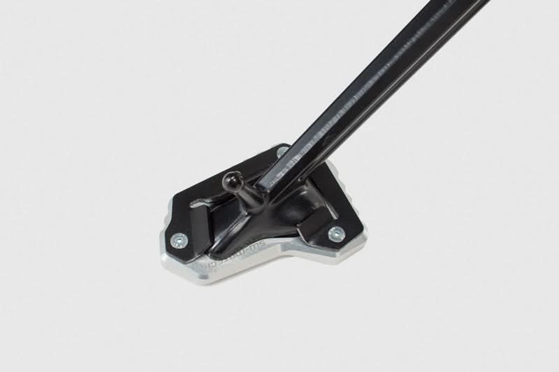 NAKŁADKA NÓŻKI BOCZNEJ SW-MOTECH TRIUMPH TIGER 1200/EXPLORER (15-) BLACK SILVER 1