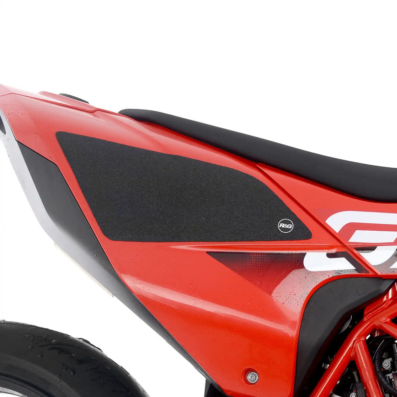 NAKLEJKA NA BAK TANKPAD ANTYPOŚLIZGOWY RG RACING SCUFF GUARD FOR GASGAS SM700 22-25. 1