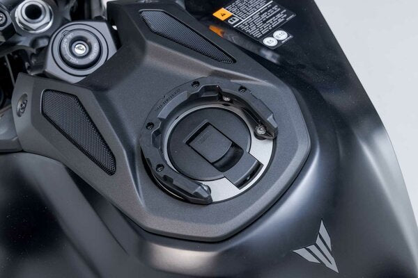UCHWYT MOCUJĄCY TANKRING PRO SW-MOTECH YAMAHA MT-09 (23-) BLACK 3