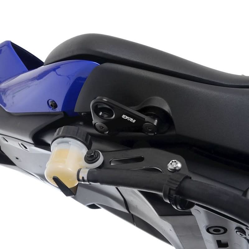 UCHWYTY NA PASY TRANSPORTOWE RG RACING, 2 SZT YAMAHA R7 22- BLACK 1