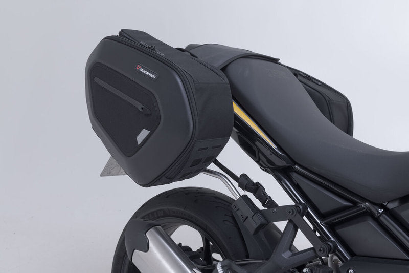 ZESTAW SAKW PRO BLAZE I STELAŻY SW-MOTECH TRIUMPH TIGER SPORT 660 (21-) / 800 (24-) BLACK 1