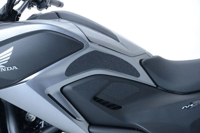 NAKLEJKA NA BAK TANKPAD ANTYPOŚLIZGOWY 6 CZĘŚCI RG RACING HONDA NC700/NC750 (13-14) CLEAR 1