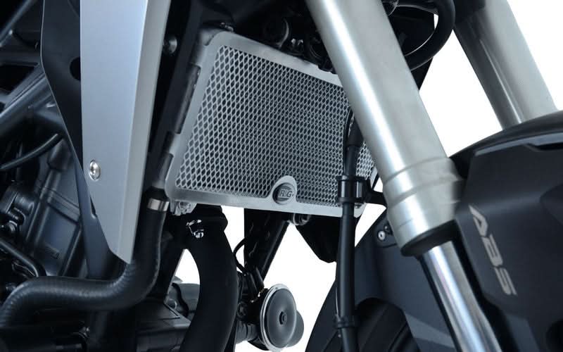 OSŁONA CHŁODNICY RG RACING HONDA CB300R 18- TITANIUM 1