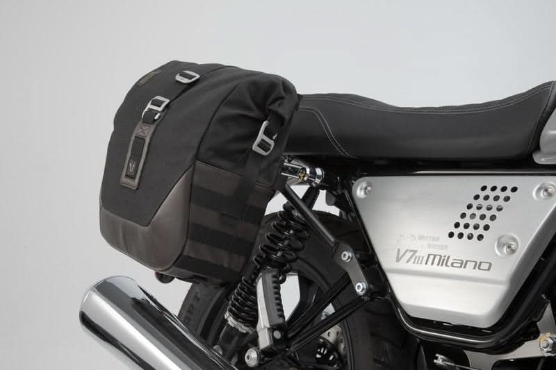 ZESTAW SAKW I STELAŻY LEGEND GEAR SW-MOTECH MOTO GUZZI V9 ROAMER/BOBBER (15-) BROWN 3