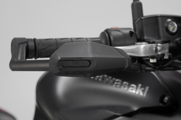 OSŁONA DŹWIGNI Z OWIEWKĄ SW-MOTECH KAWASAKI MODELS, YAMAHA MT-09 (23-) BLACK 5